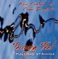 Pulling Strings - マイレ・ブリートナッハ & コーマック・デ・バーラ